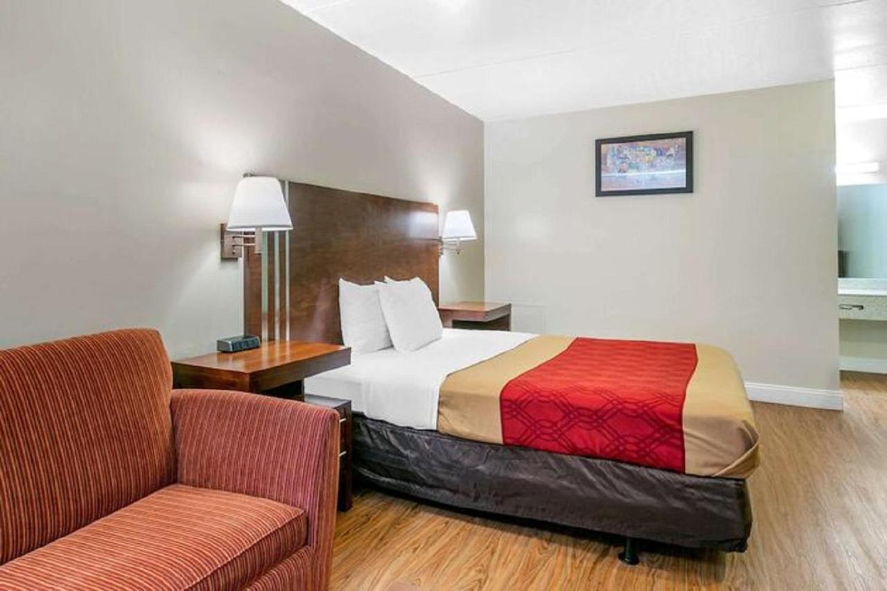 King's Hotel 3*